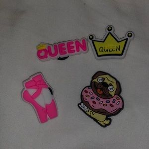 Queen: Set of 4 rubber charms
